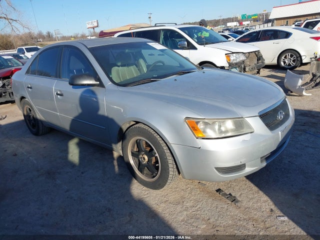 Salvage Hyundai SONATA Image