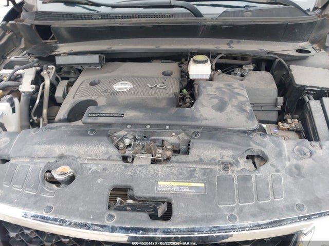 Nissan Pathfinder Sv