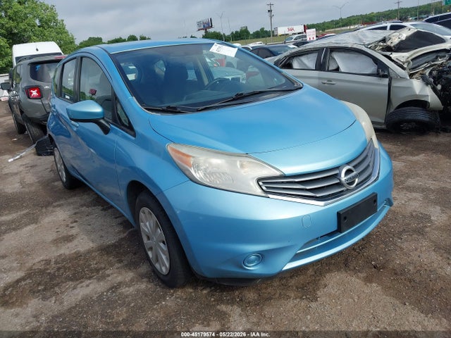 Salvage Nissan Versa Image
