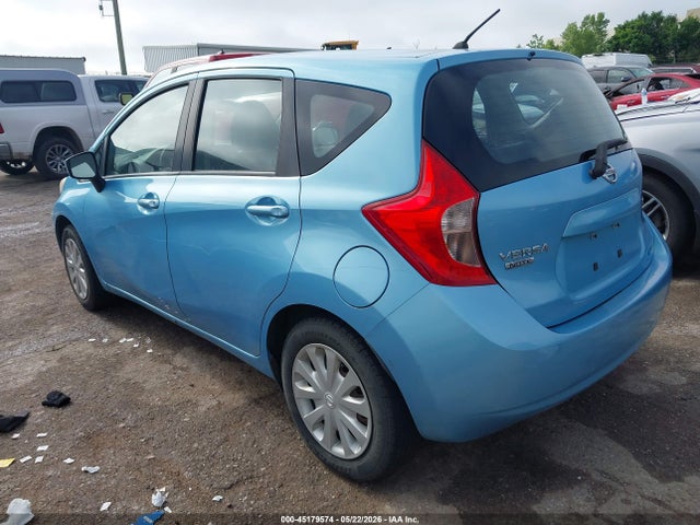 Nissan Versa