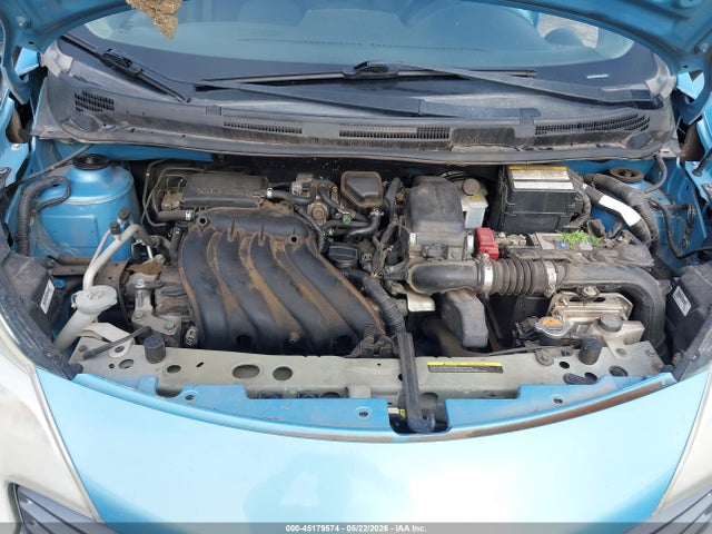 Nissan Versa