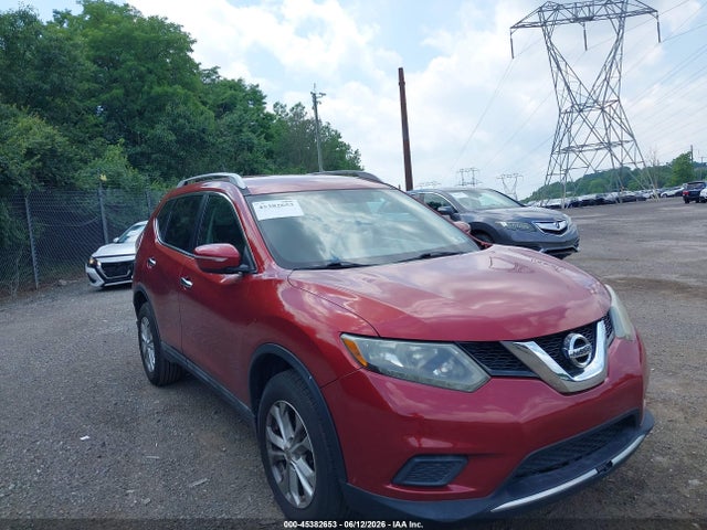 Salvage Nissan Rogue Image