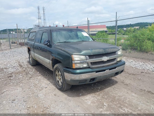 Salvage Chevrolet Silverado 1500 Image