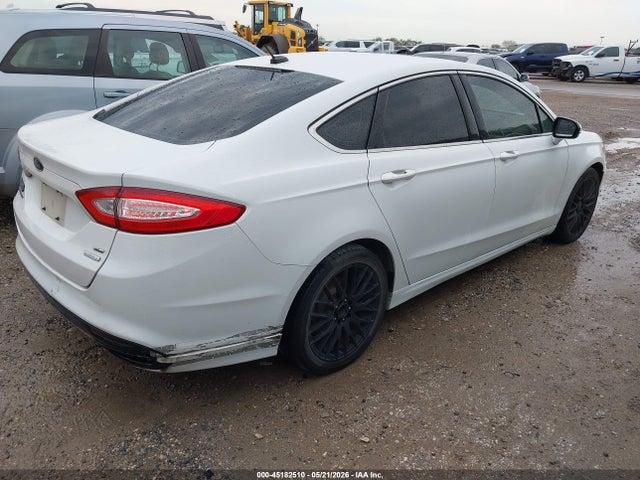 Ford Fusion Se