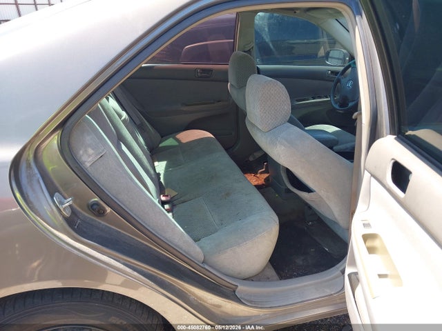 Toyota Camry Le