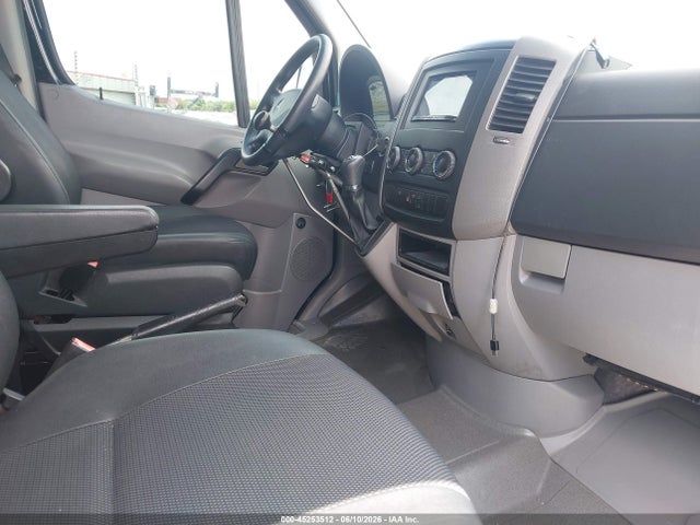 Mercedes-Benz Sprinter 2500 Normal Roof