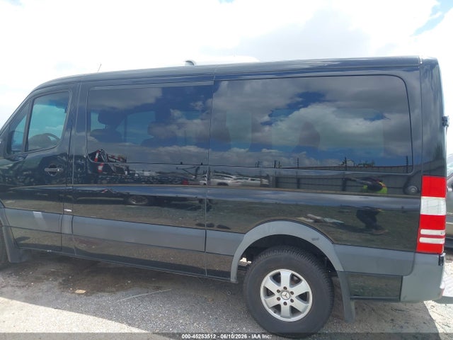 Mercedes-Benz Sprinter 2500 Normal Roof