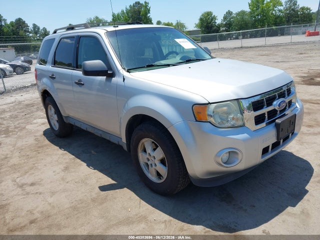 Salvage Ford Escape Image