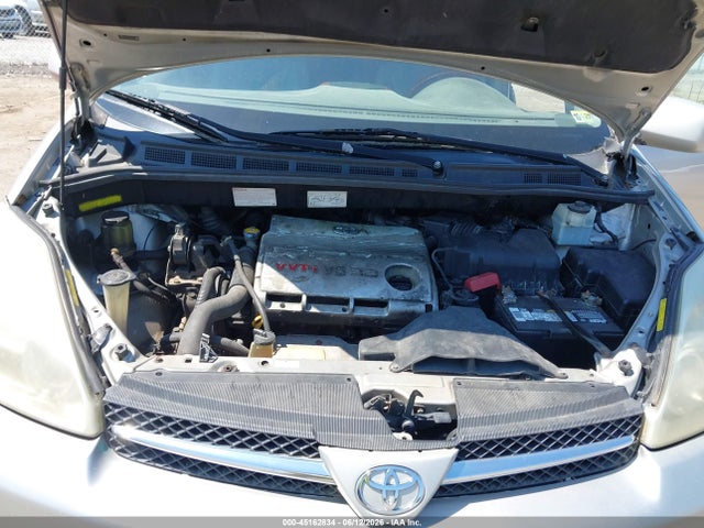 Toyota Sienna Xle Limited