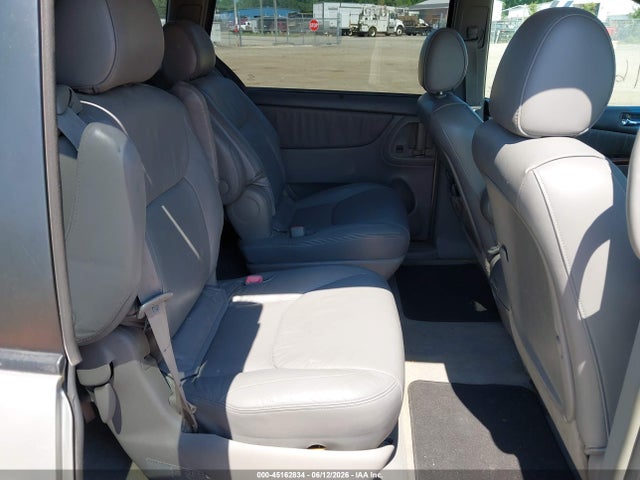 Toyota Sienna Xle Limited
