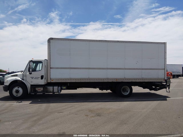 Freightliner M2 106