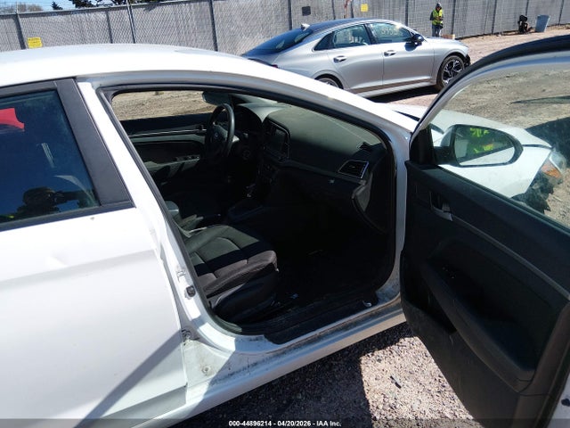 Hyundai ELANTRA Sel