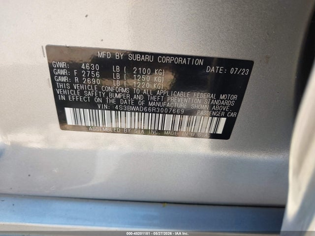 Subaru Legacy Premium