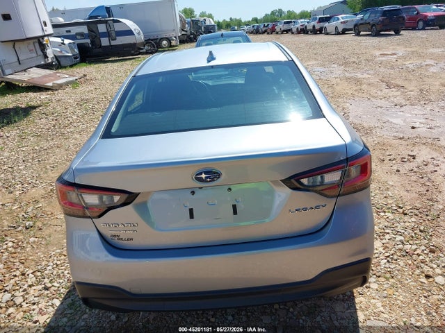 Subaru Legacy Premium
