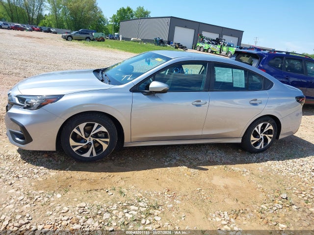 Subaru Legacy Premium