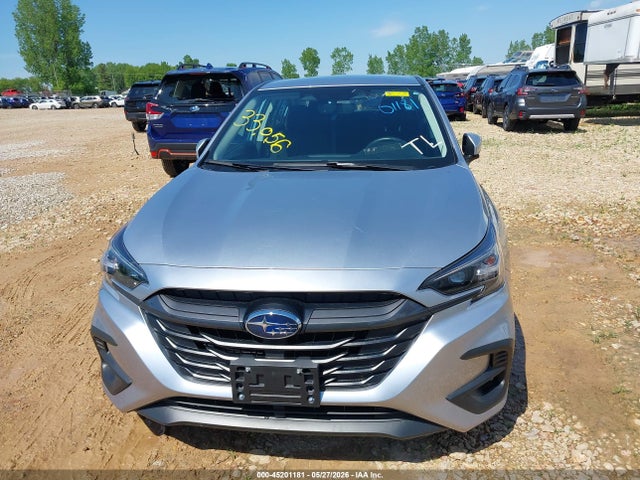 Subaru Legacy Premium