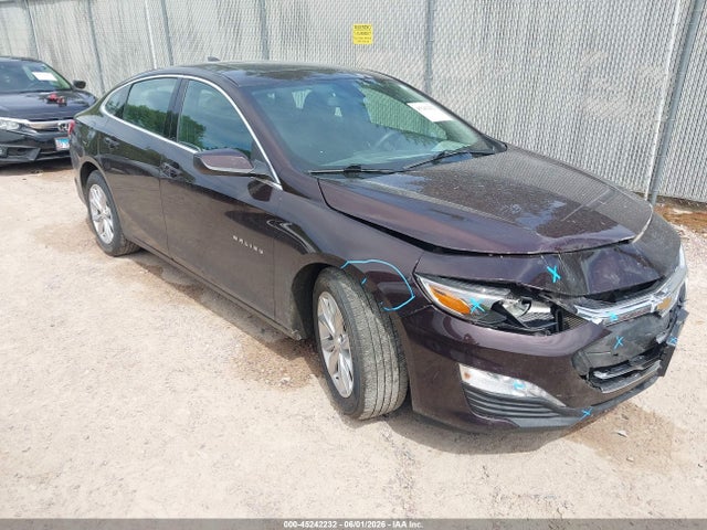 Salvage Chevrolet Malibu Image
