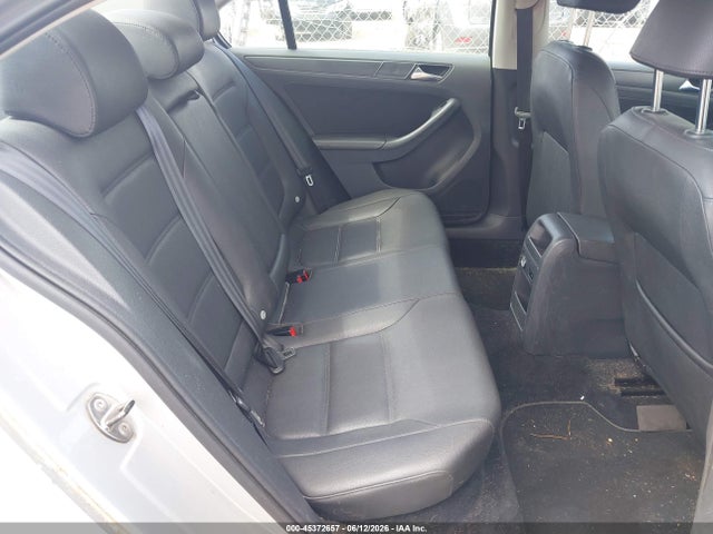 Volkswagen Jetta 2.5l Se
