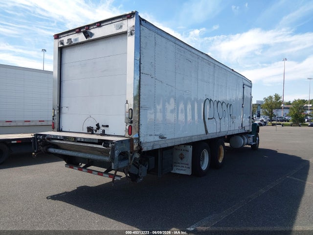 Freightliner M2 106 Medium Duty
