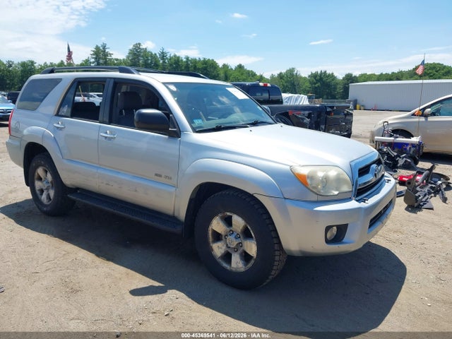 Salvage Toyota 4Runner Image