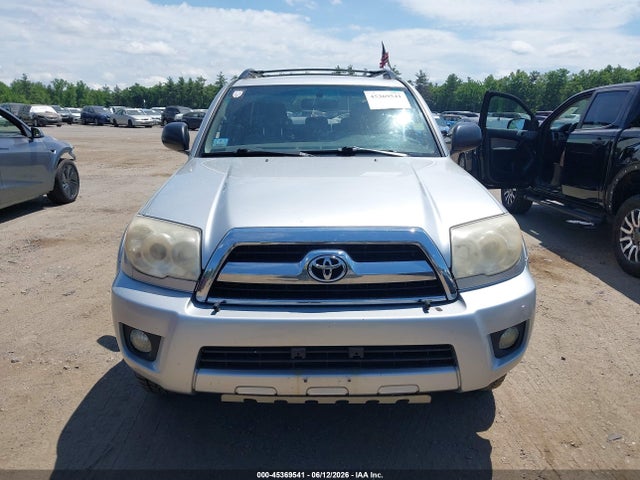 Toyota 4Runner Sr5