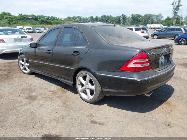 Mercedes-Benz C-Class Kompressor Sport