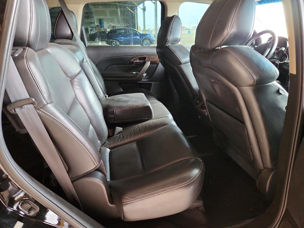 Acura MDX Advance