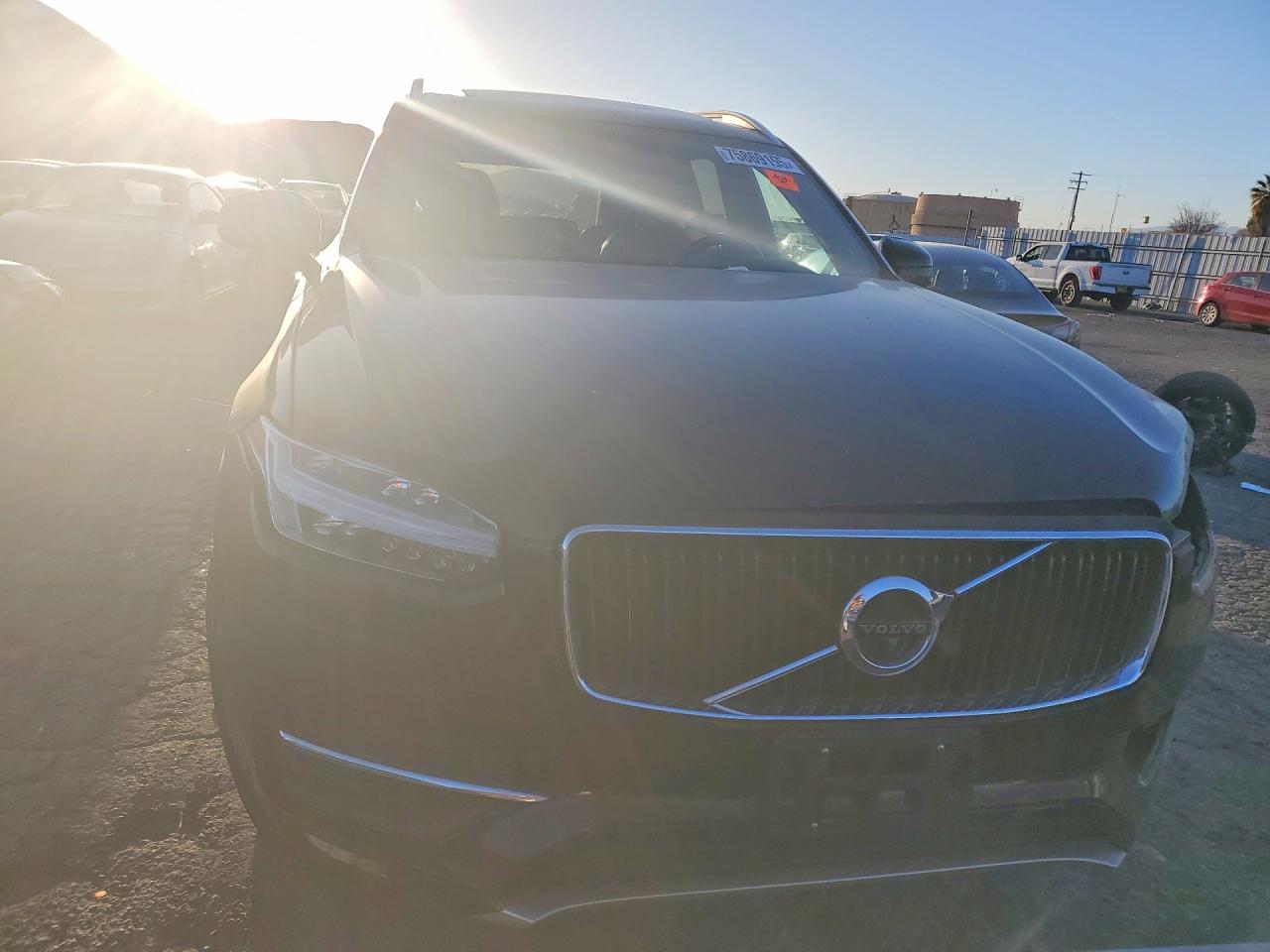 Volvo XC90 T6