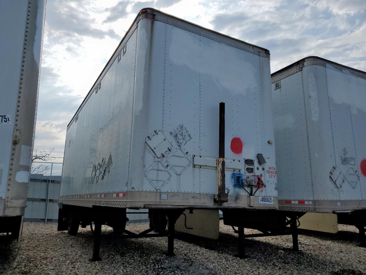 Salvage Great Dane Trailer Image