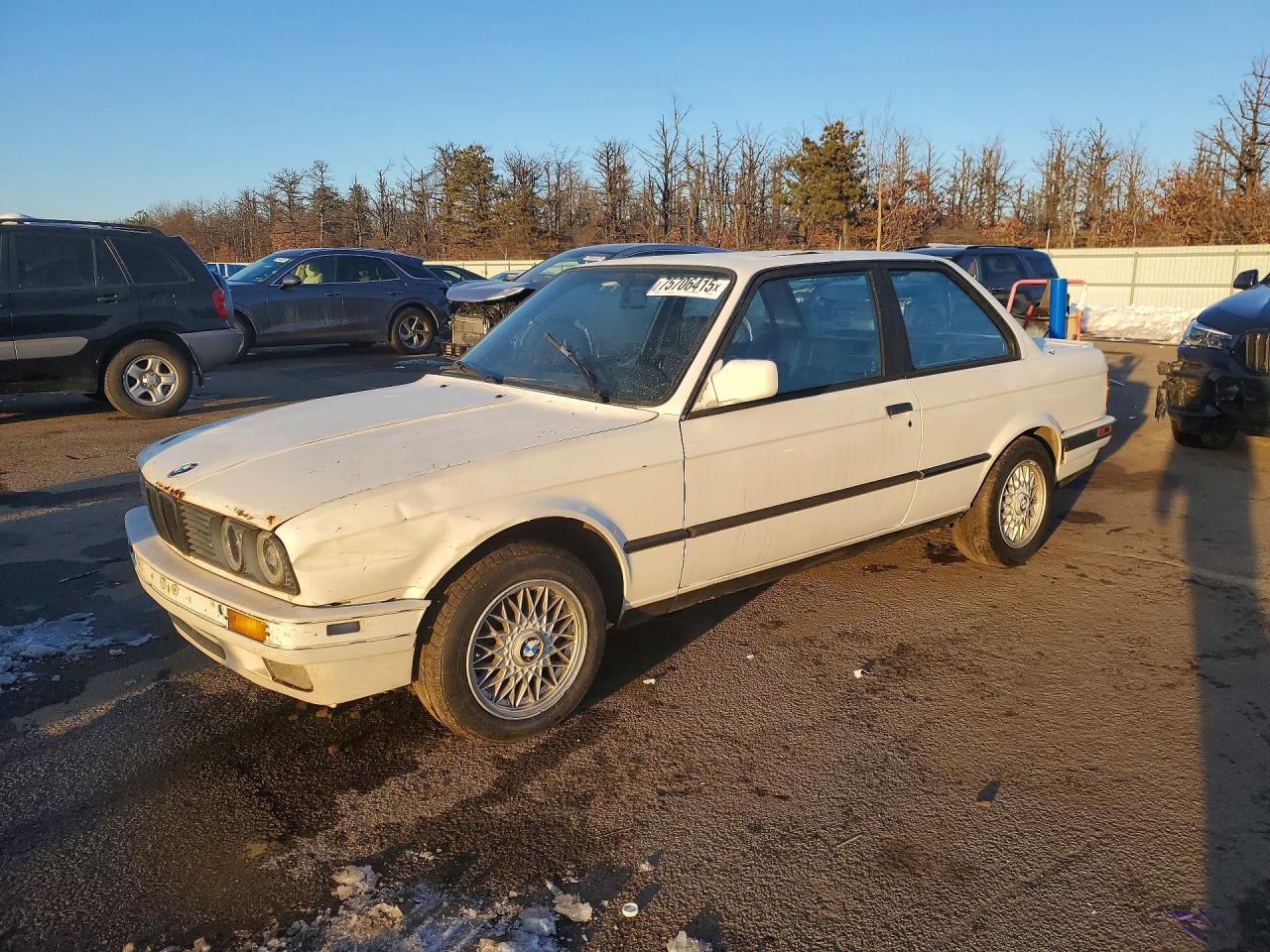 Salvage BMW 3 Series Image
