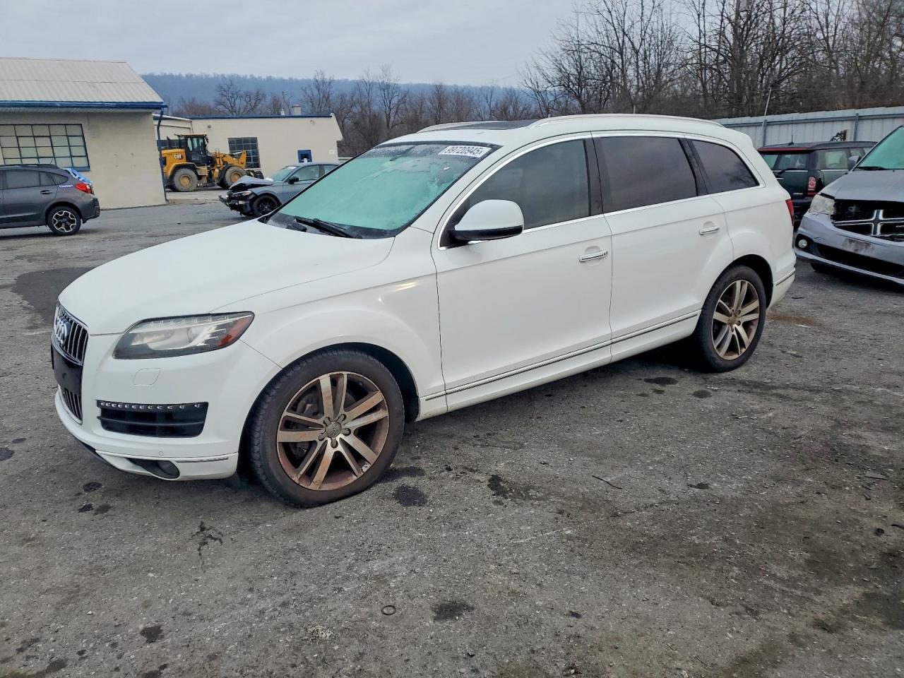 Salvage Audi Q7 Image