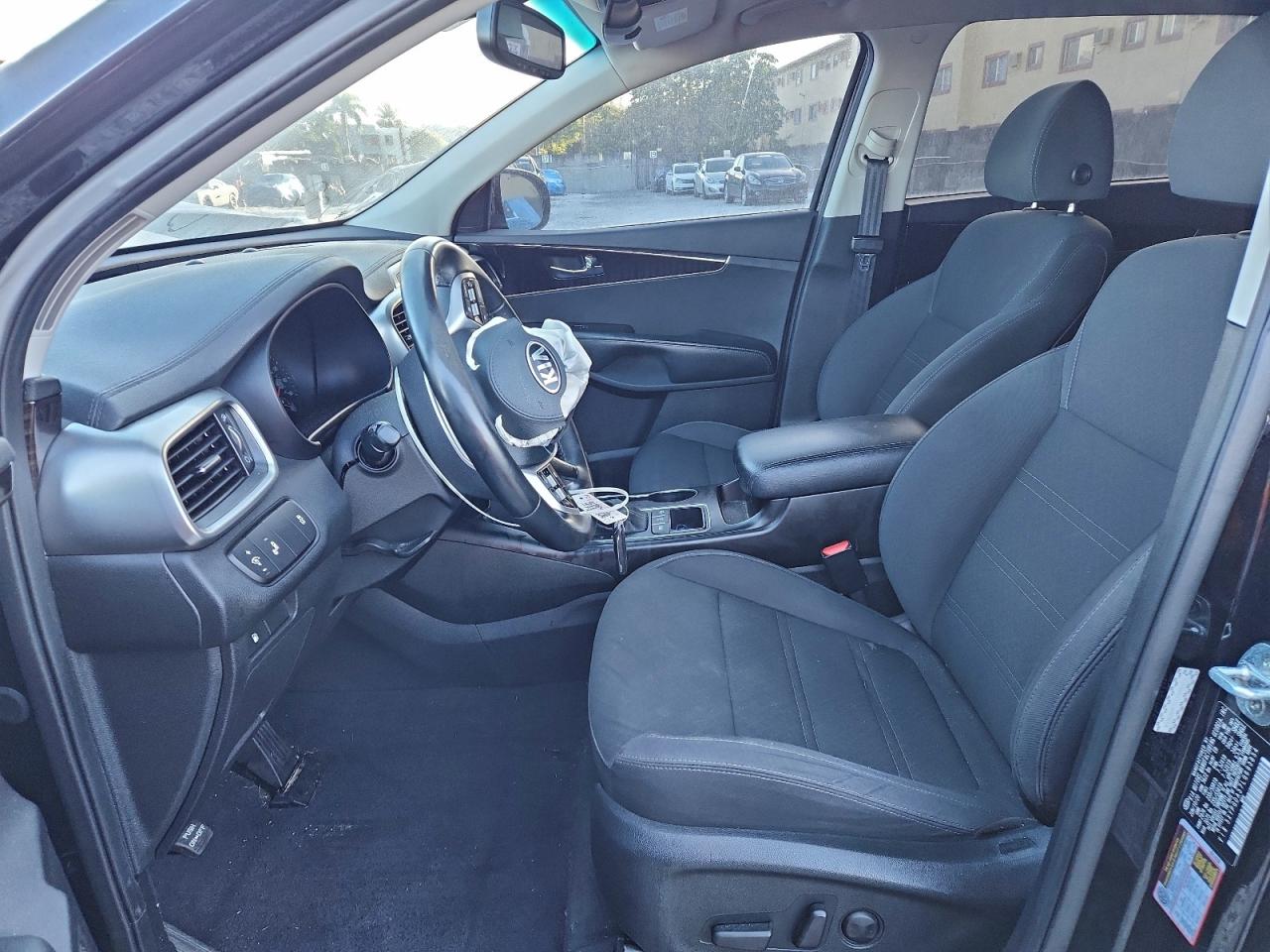 Kia Sorento S