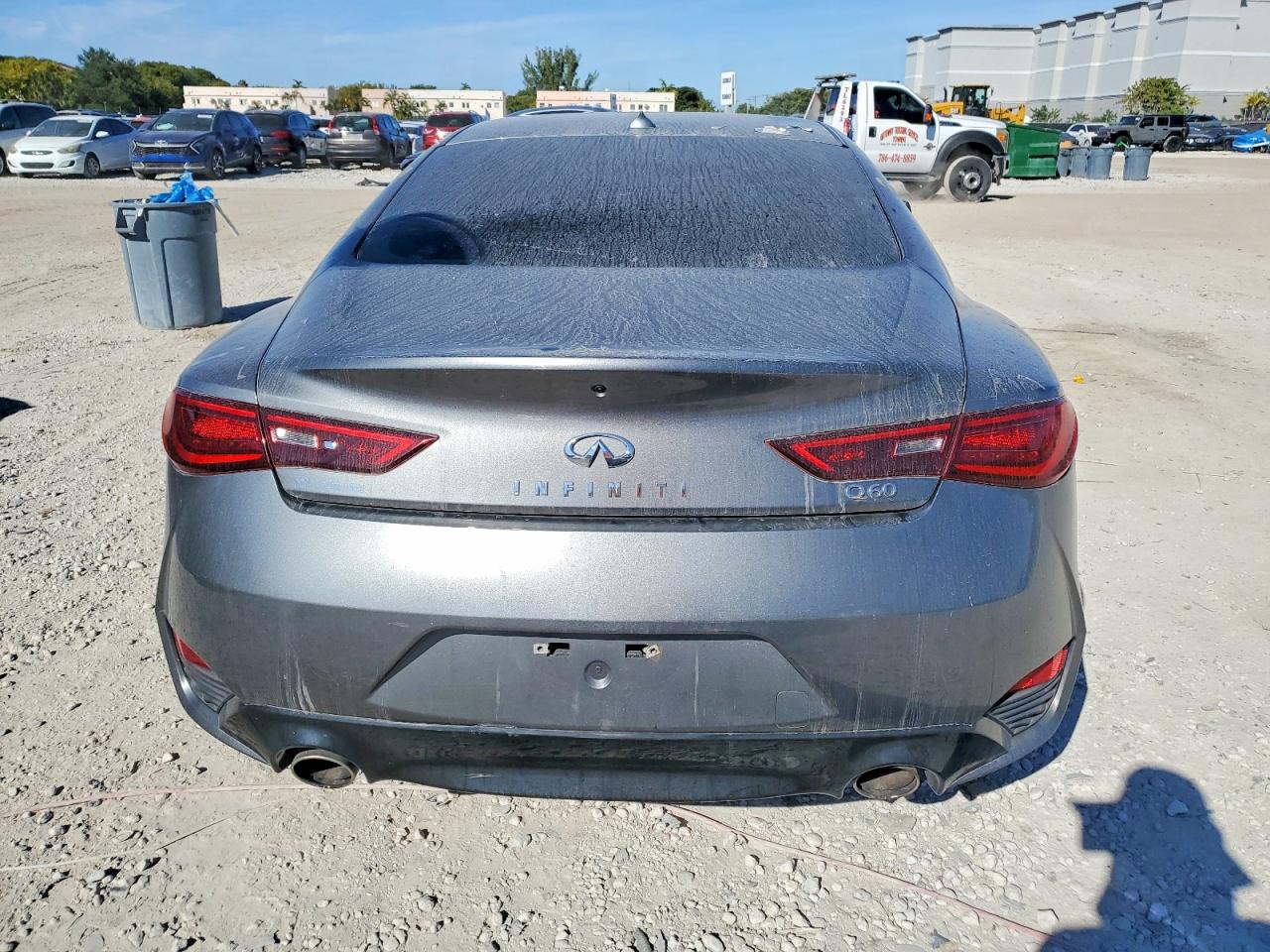 INFINITI Q60 Base