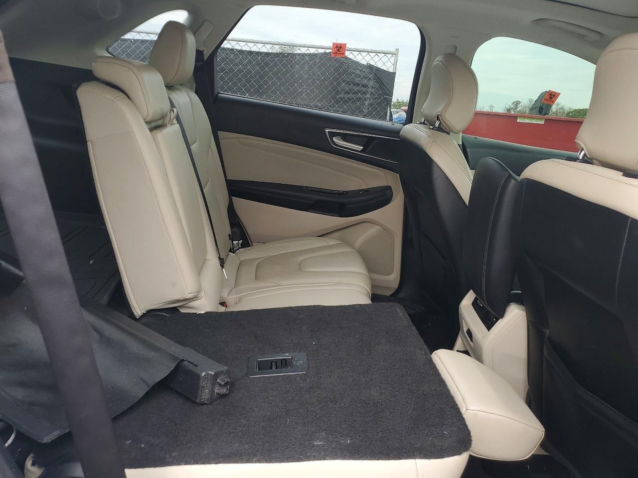 Ford Edge Titanium