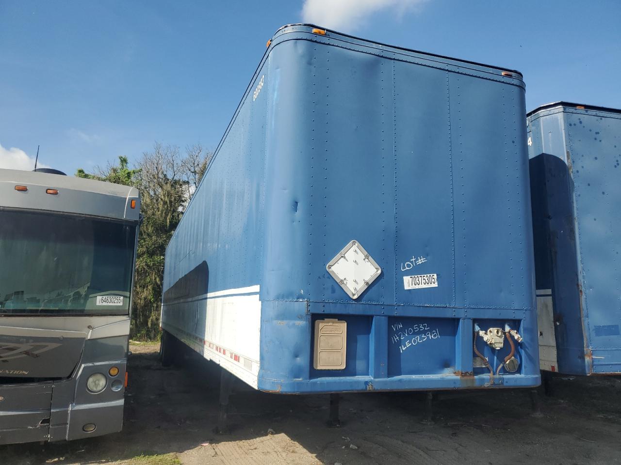 Salvage Great Dane Trailer Image