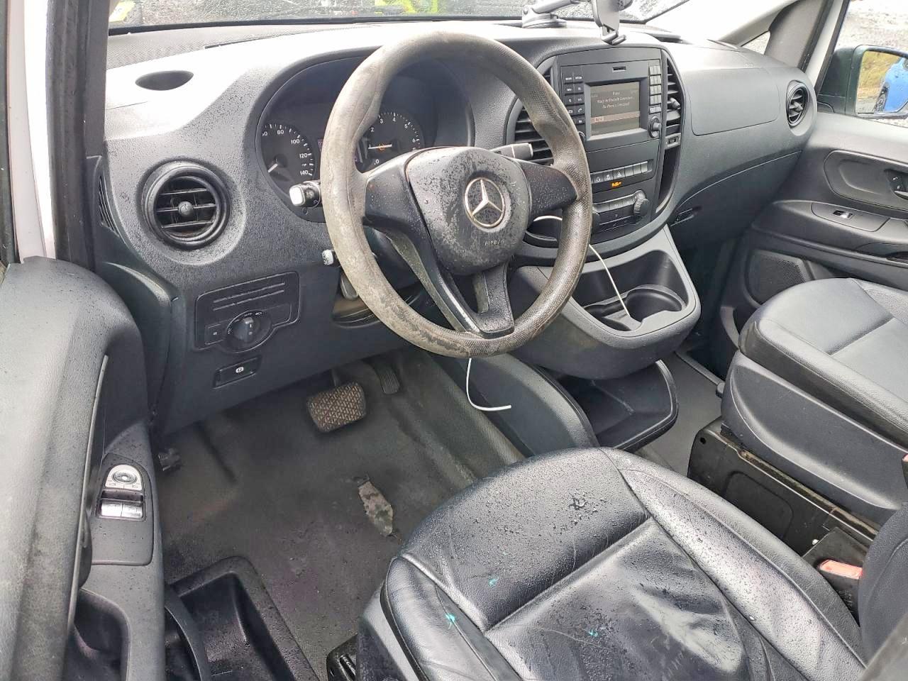 Mercedes-Benz Metris