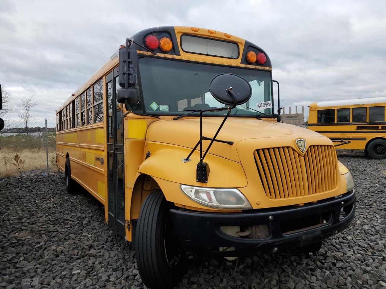 Salvage Freightliner Saf-t-line Image