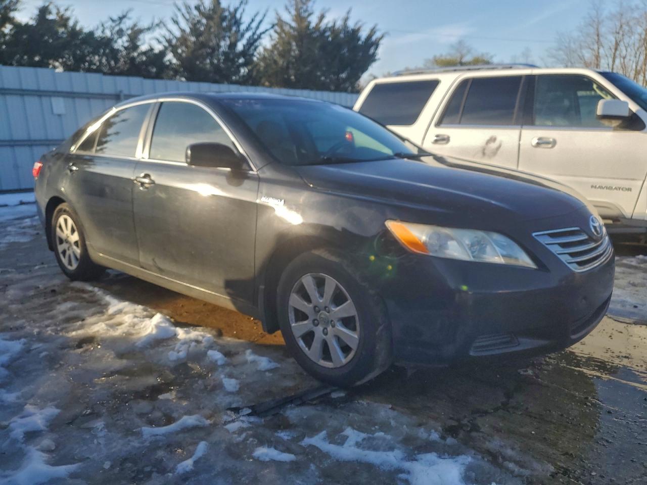 Toyota Camry Hybrid