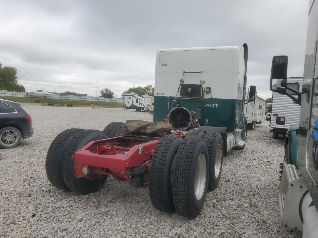 Peterbilt Tractor 579