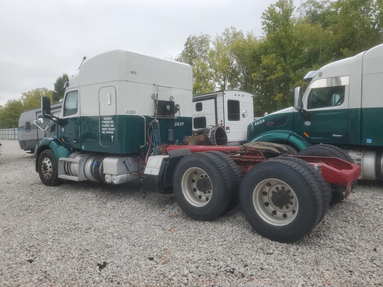 Peterbilt Tractor 579