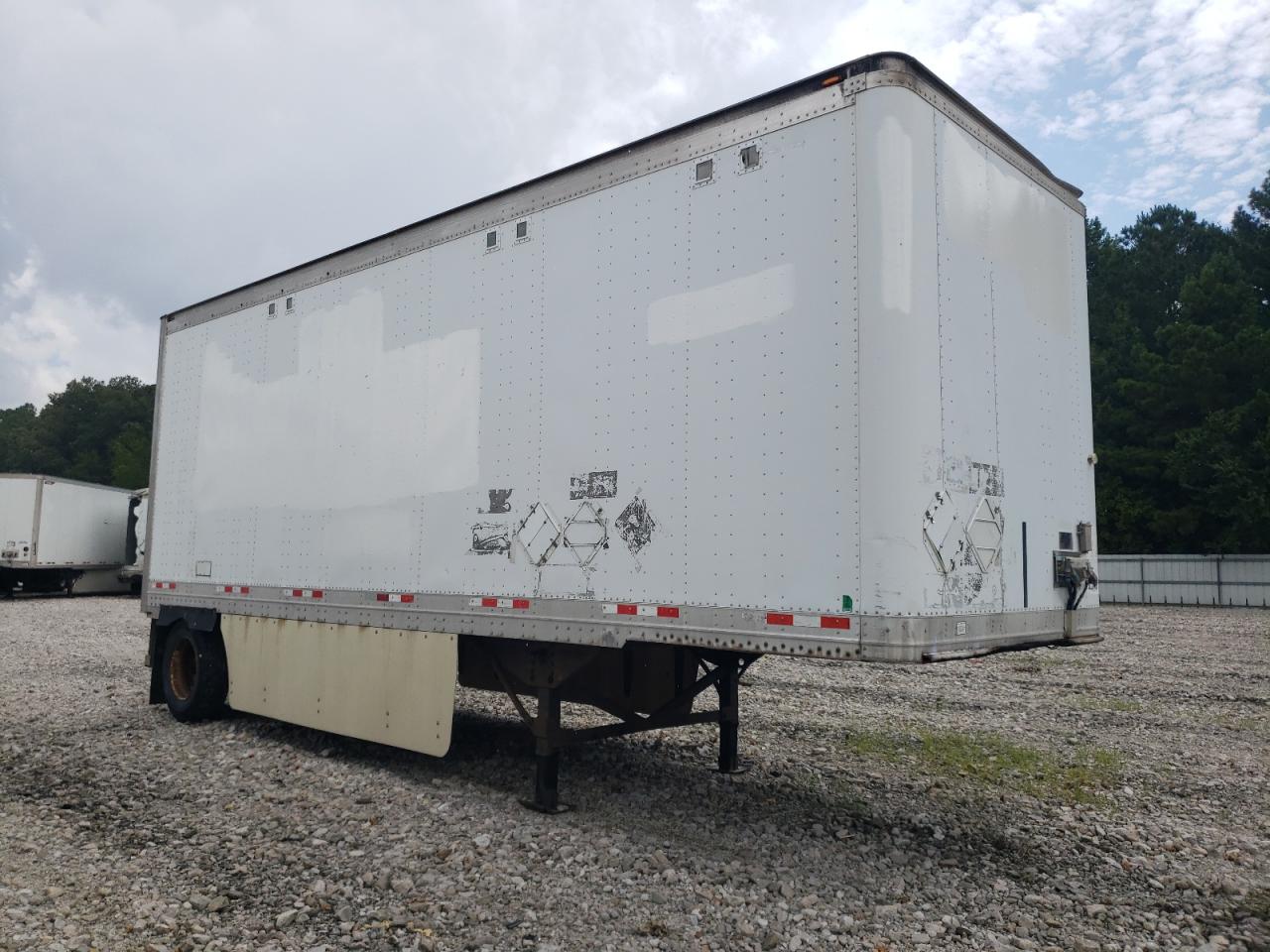 Salvage Great Dane Trailer Image