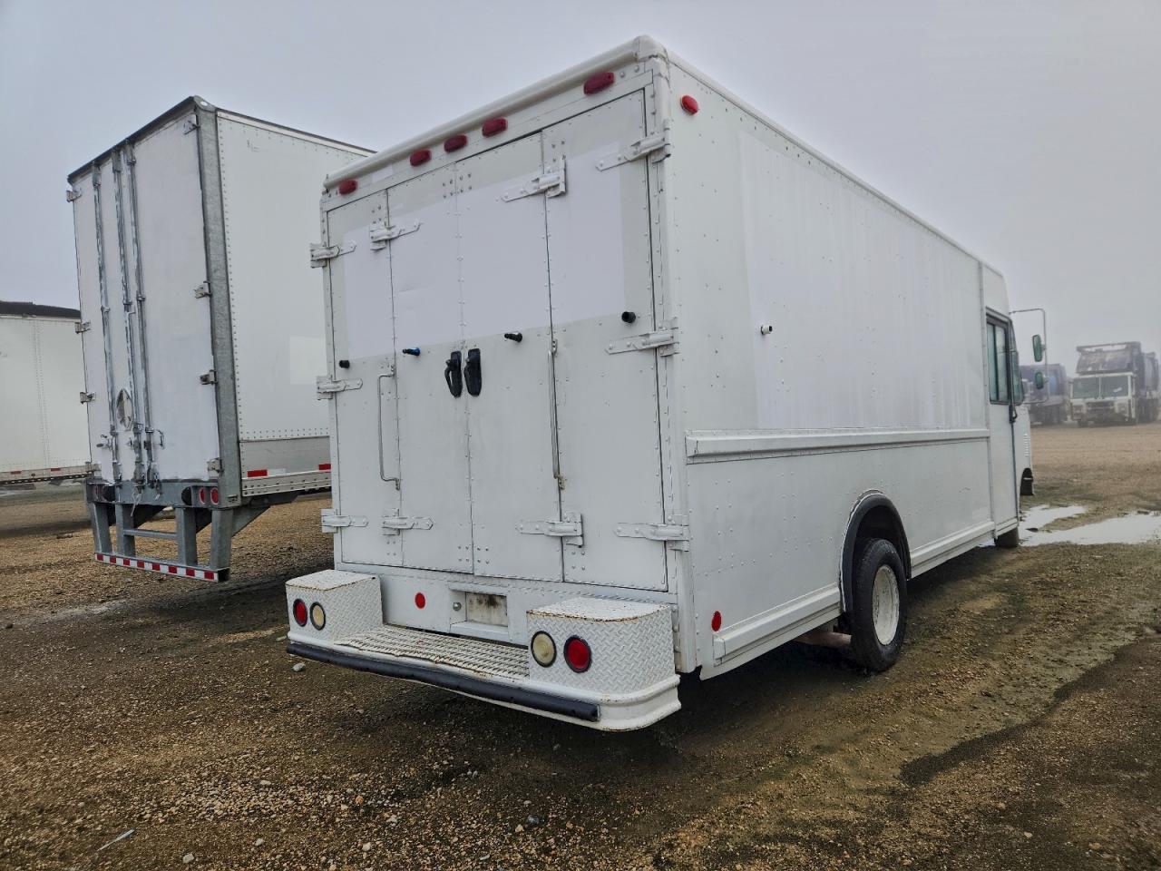 Ford E-350