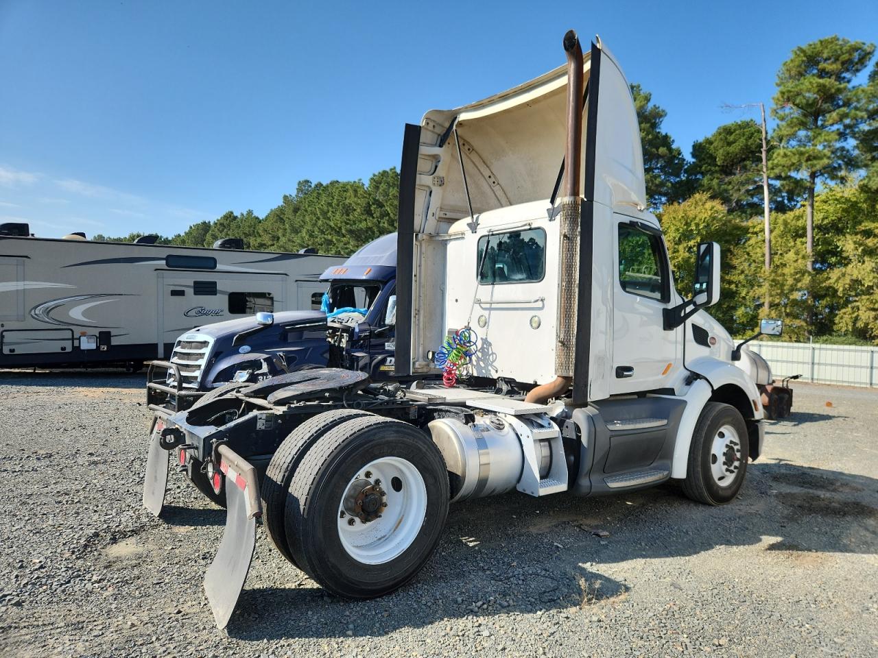 Peterbilt Tractor 579
