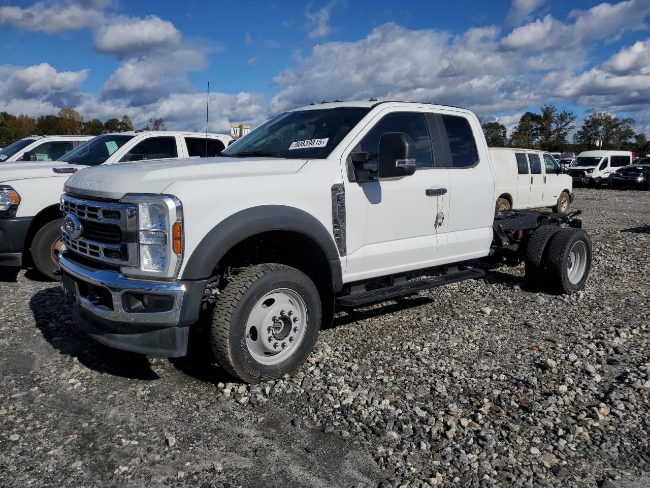 Salvage Ford F-450 Image