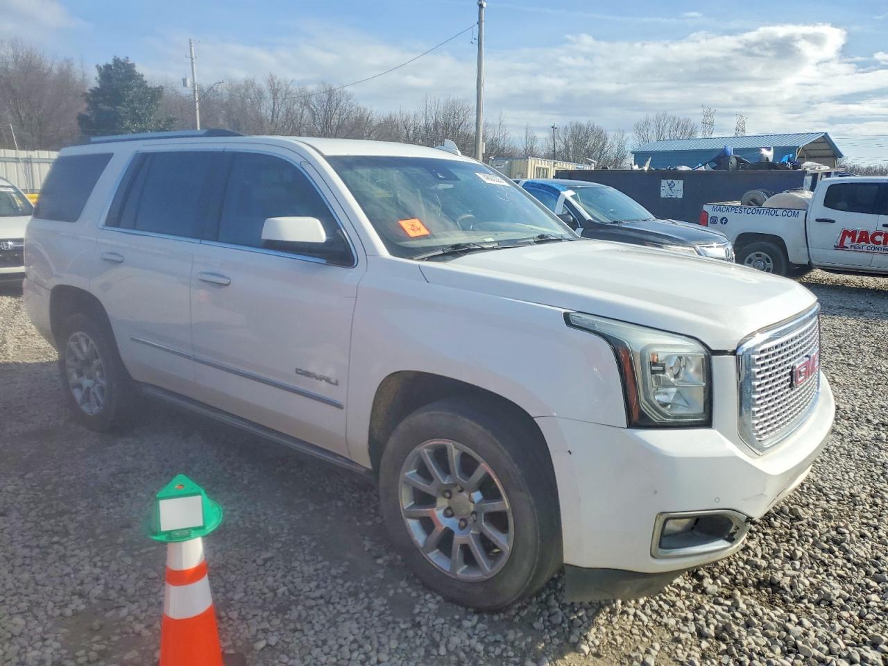 GMC Yukon Denali
