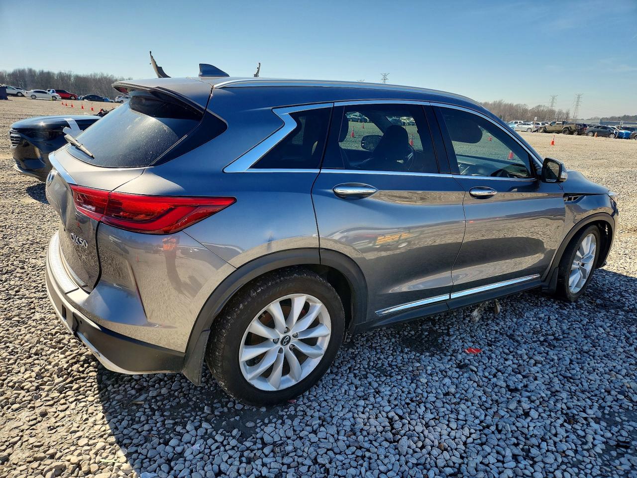 INFINITI Qx Essential