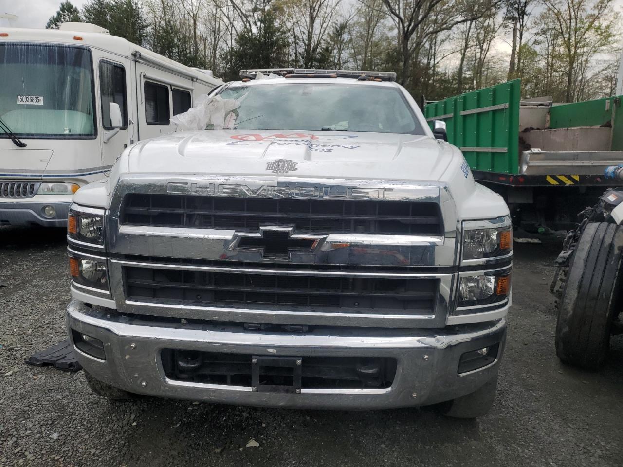 Chevrolet Silverado Medium Duty