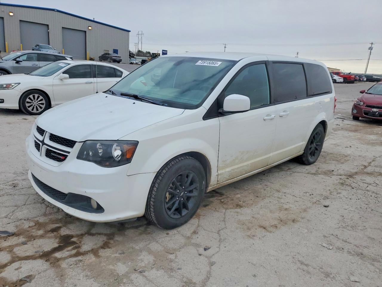 Salvage Dodge Caravan Image
