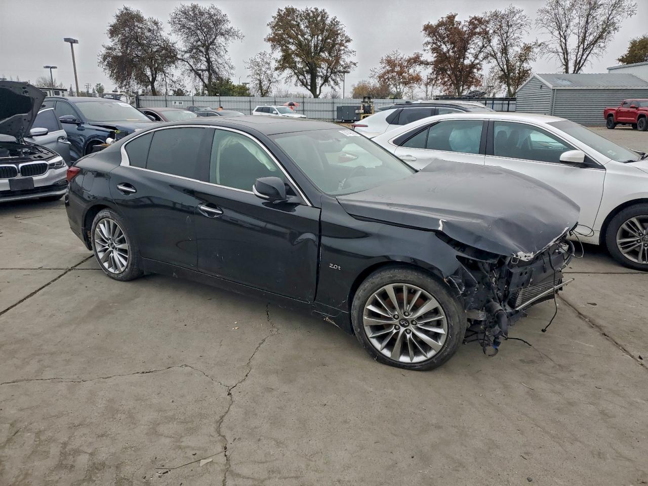INFINITI Q50 Pure