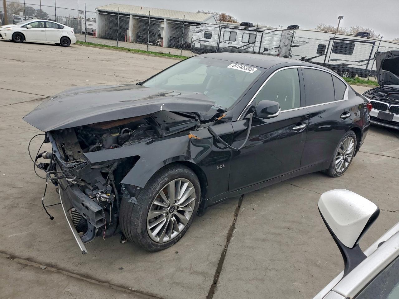 Salvage INFINITI Q50 Image